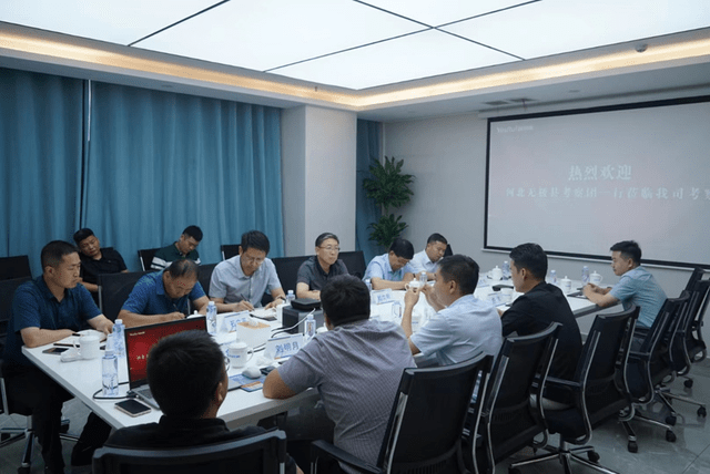 无极县委书记封立新带领考察团莅临冠英股份考察调研_产业_绿色_家居