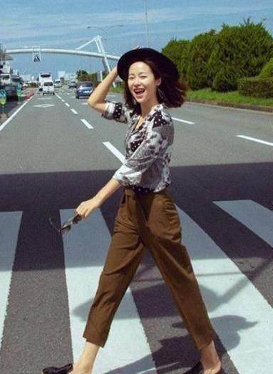 江一燕被古龙捯饬的那么美,林更新怎么就不为所动呢?_发型_黑色_印花