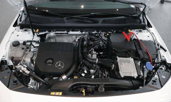 搭载1.3t发动机,奔驰a级还有日系血统?