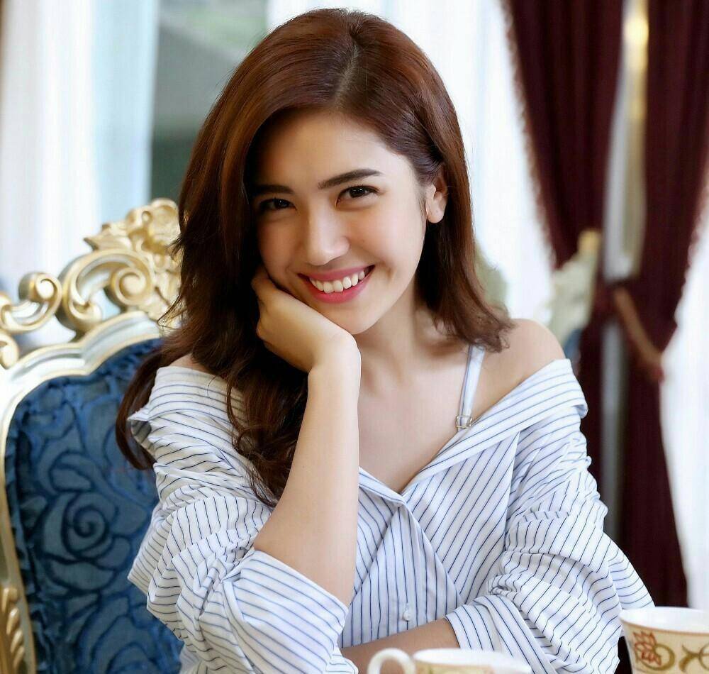 《爱的理想生活里》颜值担当—夏若妍你爱了吗_钟楚红_绯闻_什么