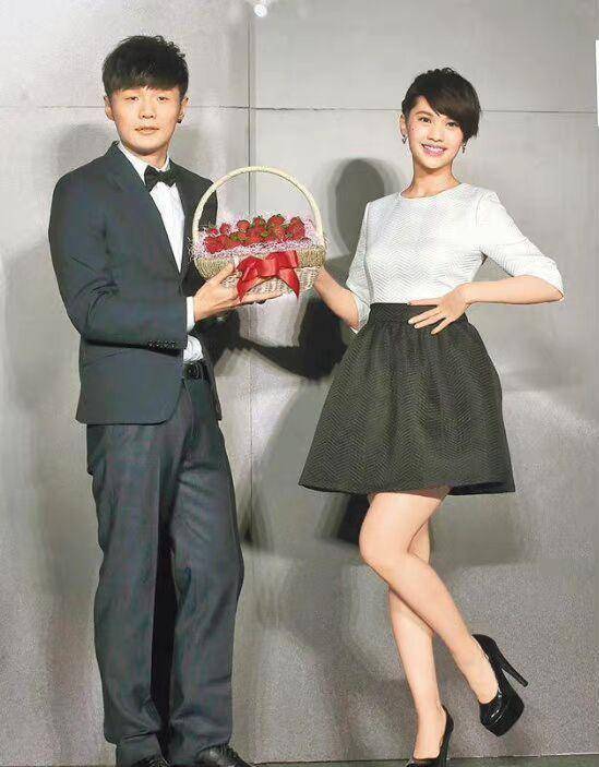 李荣浩自称杨丞琳男孩为妻打气,前任多年陪跑惨被分手_陆瑶_有为_因为