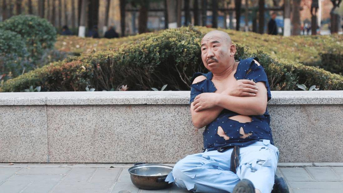 莫磊_因为_生活