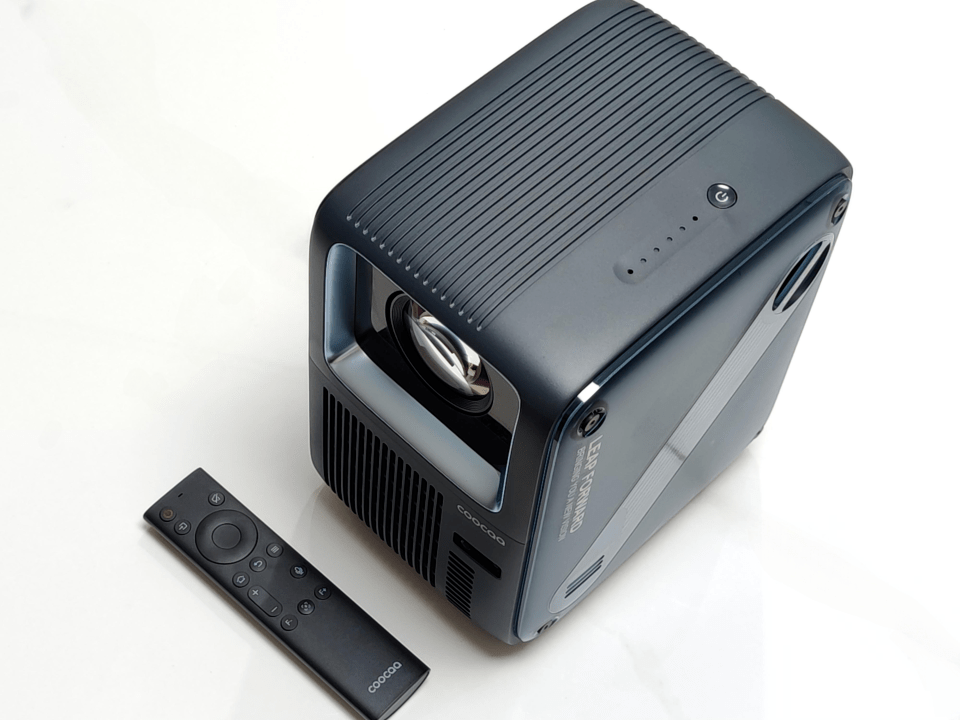 千元投影新标杆酷开P9实测:XLCD高亮引擎带来真亮度,好色彩!