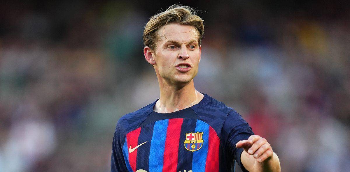 曼城考虑以9000万英镑引进巴萨德容_弗兰基·德容_巴塞罗那_中场球员