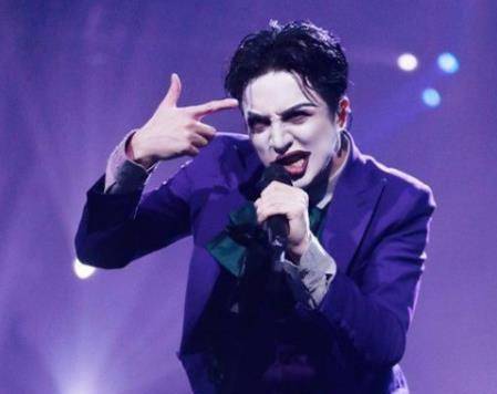 同样cos小丑,薛之谦霸气,朱一龙冷艳,看到蔡徐坤:是本尊吧_潘玮柏