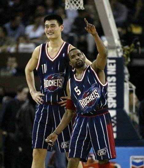 姚明队友生涯单节飙分表演老猫生日快乐_莫布里_火箭_投篮