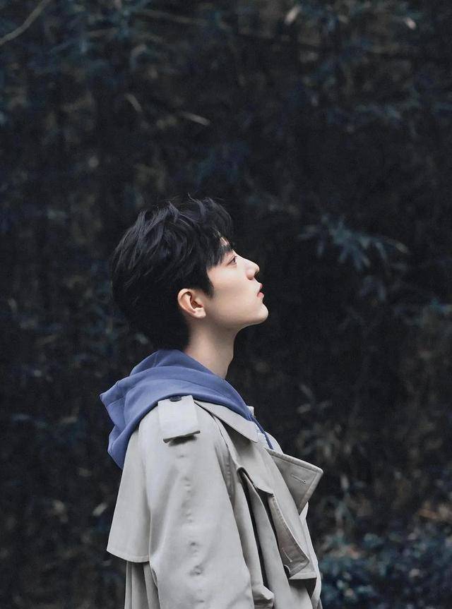 肖战专访球迷!