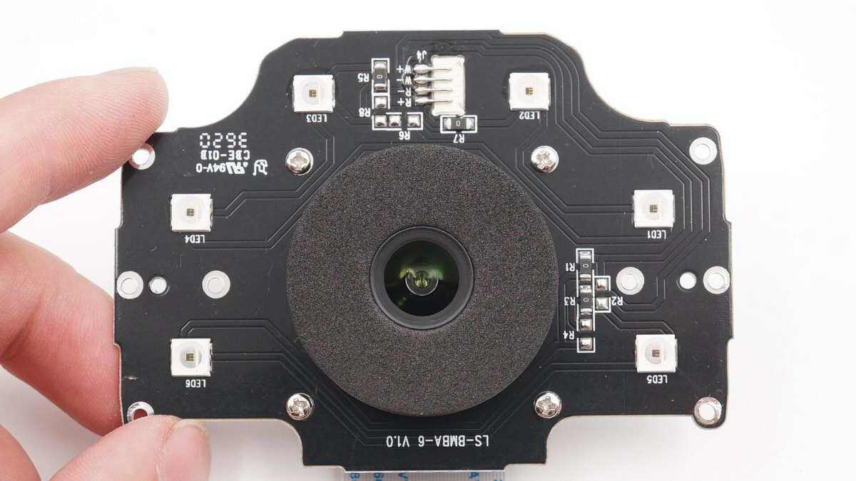 拆解长视高清网络监控摄像机看看_供电_螺丝钉_摄像头