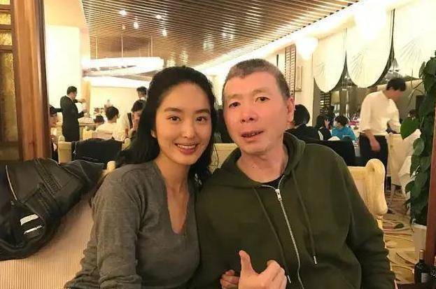 并且剧组在选择的时候也十分的慎重,之前在《大秦赋》里面,张鲁一40岁