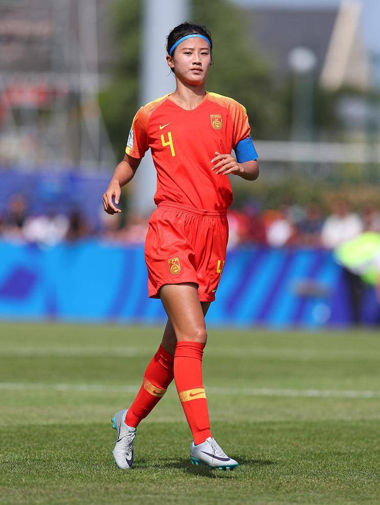 玫瑰之星:"最美小花"的坚持之路_汪琳琳_生活_足球