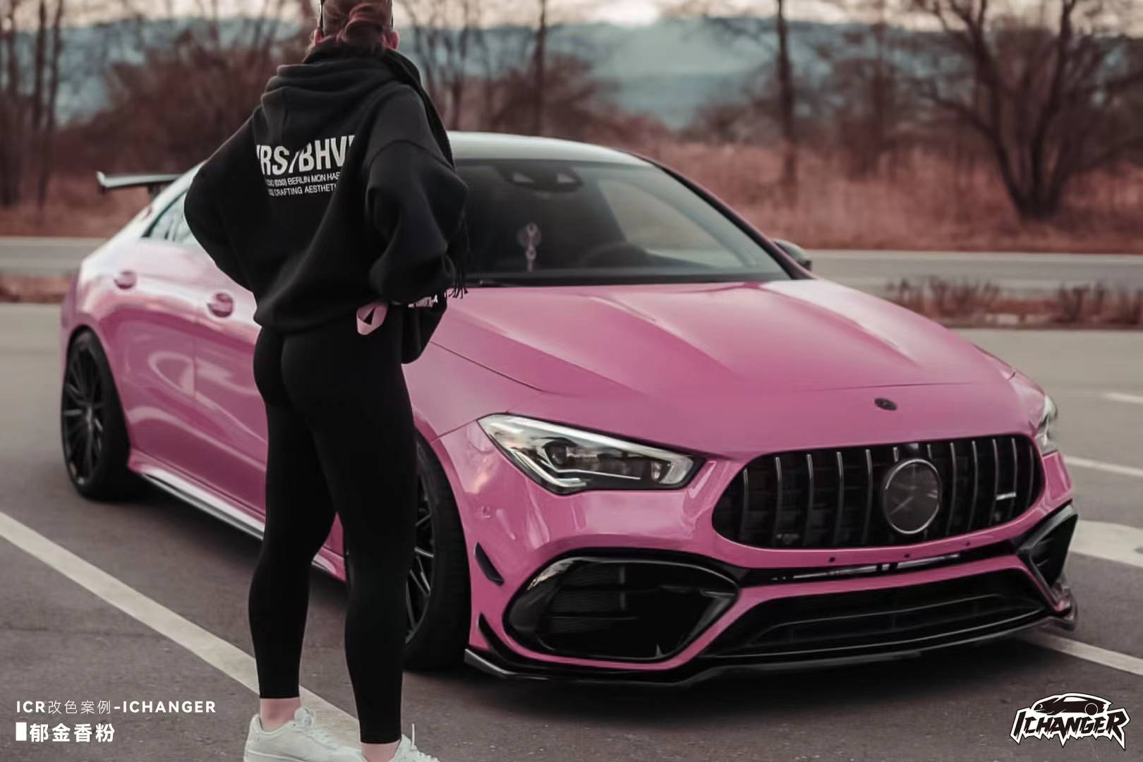奔驰claamg-ichanger改色膜郁金香粉,充满唯美意境的粉色系_搜狐汽车