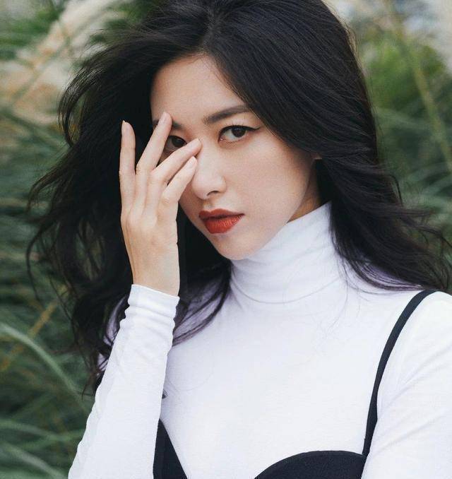 朱珠-凭什么能排进全球前50位最美脸蛋?_恋情_拉波·埃尔坎_剧中