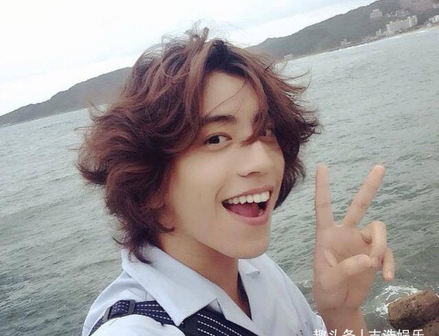 王大陆高开低走的人生,资源逆天,就是捧不红!_演技派_作品_李沁