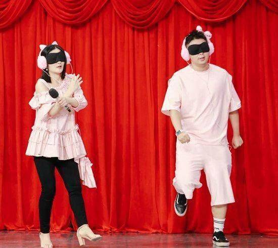 张杰和谢娜同台幼稚拌嘴?