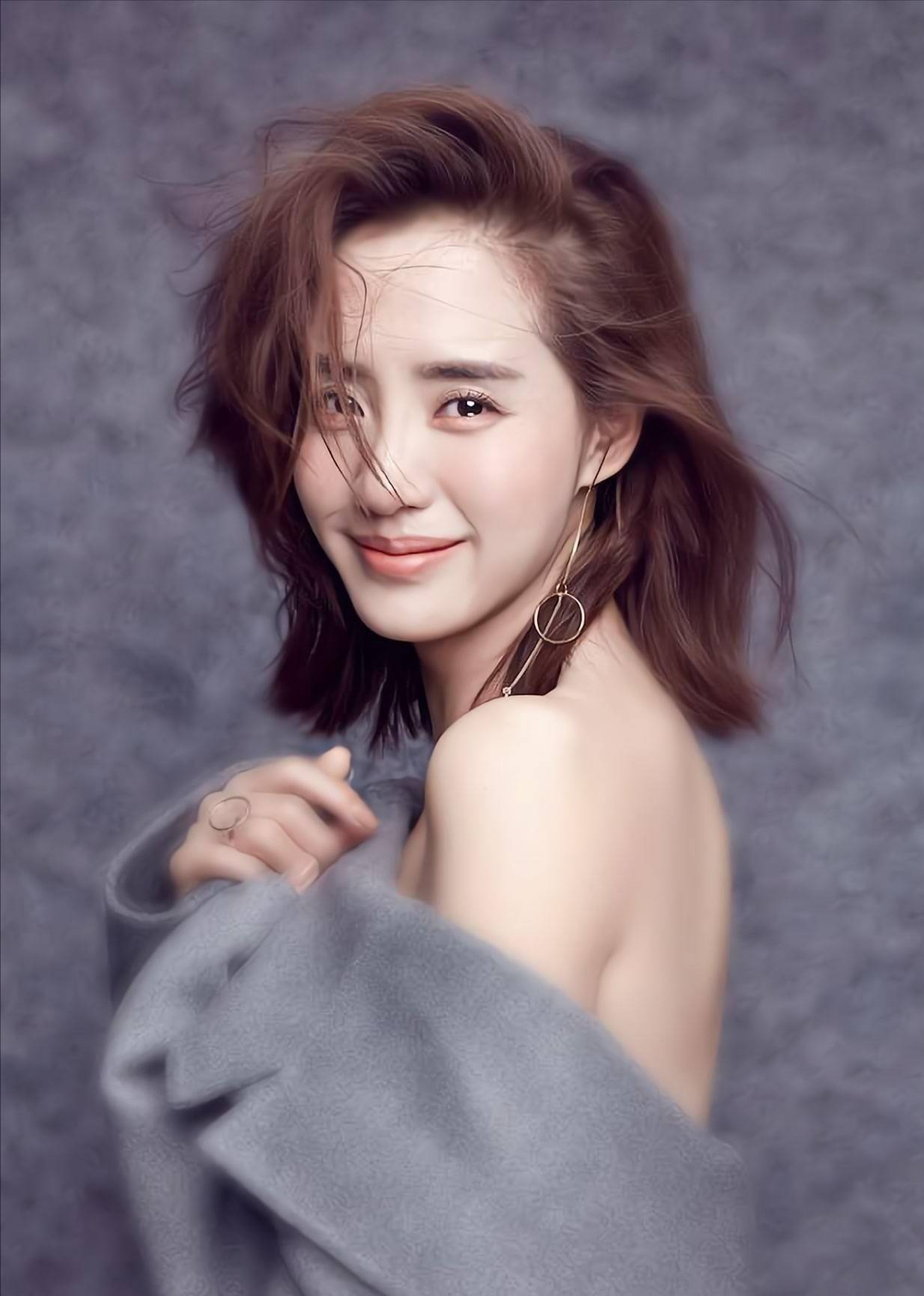 梦回夏洛,秋雅(王智)的性感和纯真?_袁华_美的_战斗力