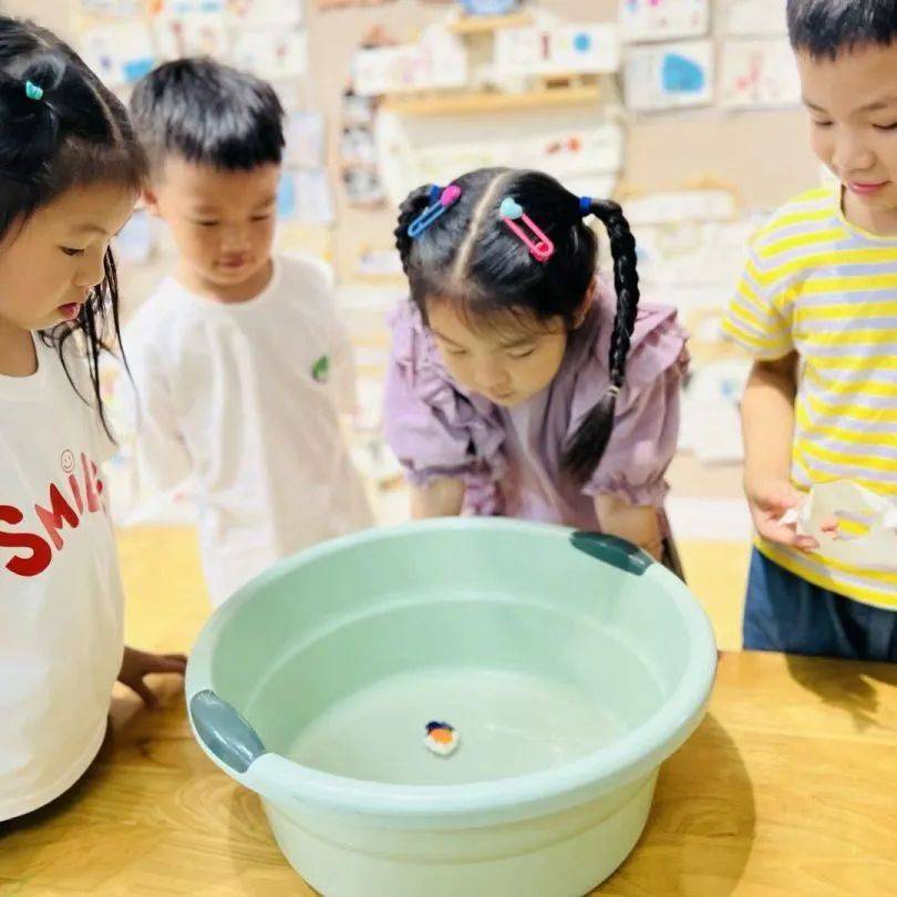 发现课程里儿童的生长//桐乡市庆安小牛津幼儿园大班组—大玩家