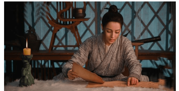 迪丽热巴古装突破《驭鲛记》路透,热巴绿裙清新,与任嘉伦好配_造型