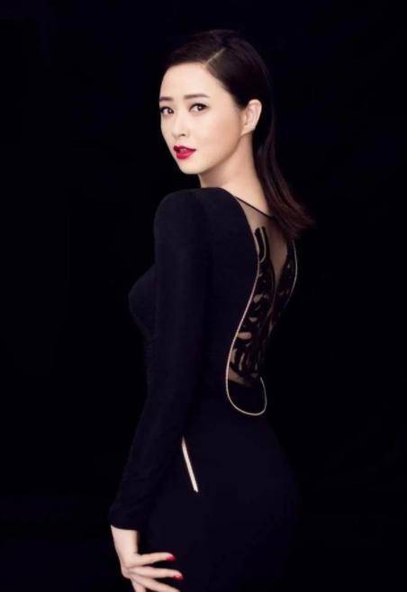 蒋欣坐拥上亿豪宅,仅装修就超过1000万,不愧是娱乐圈的一股清流_刘涛