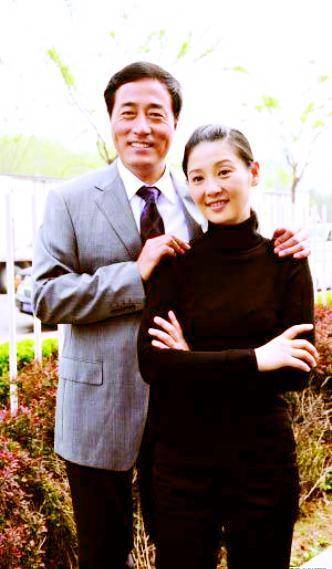 杨立新:全家节衣缩食给徐帆加营养,儿子出道却不找冯小刚,为啥_哥哥