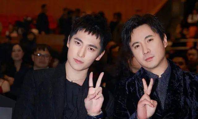 沈腾,杨洋,沙溢——三代兄弟姐妹一起追梦,谁是你心中的军艺校草?