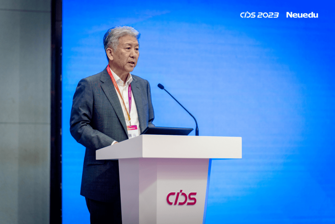中国软件行业协会常务副秘书长陈宝国博士致辞中国传媒大学教授黄心渊
