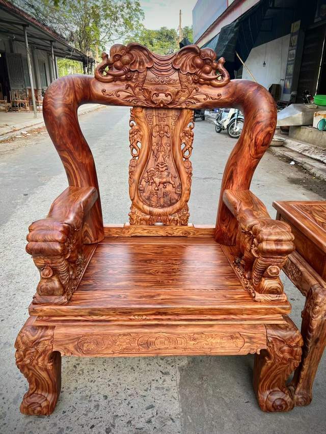 黄花梨沙发_家具_木材_象征