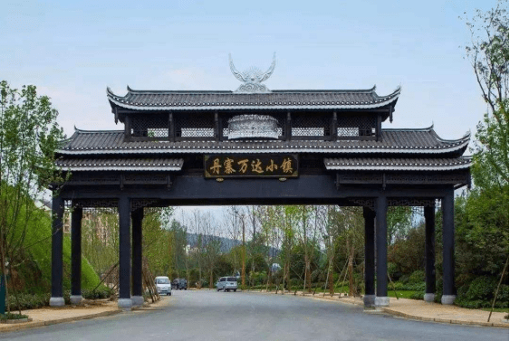 眼前山水美不胜收,丹寨万达小镇美景"如画"_山谷_旅游_文化