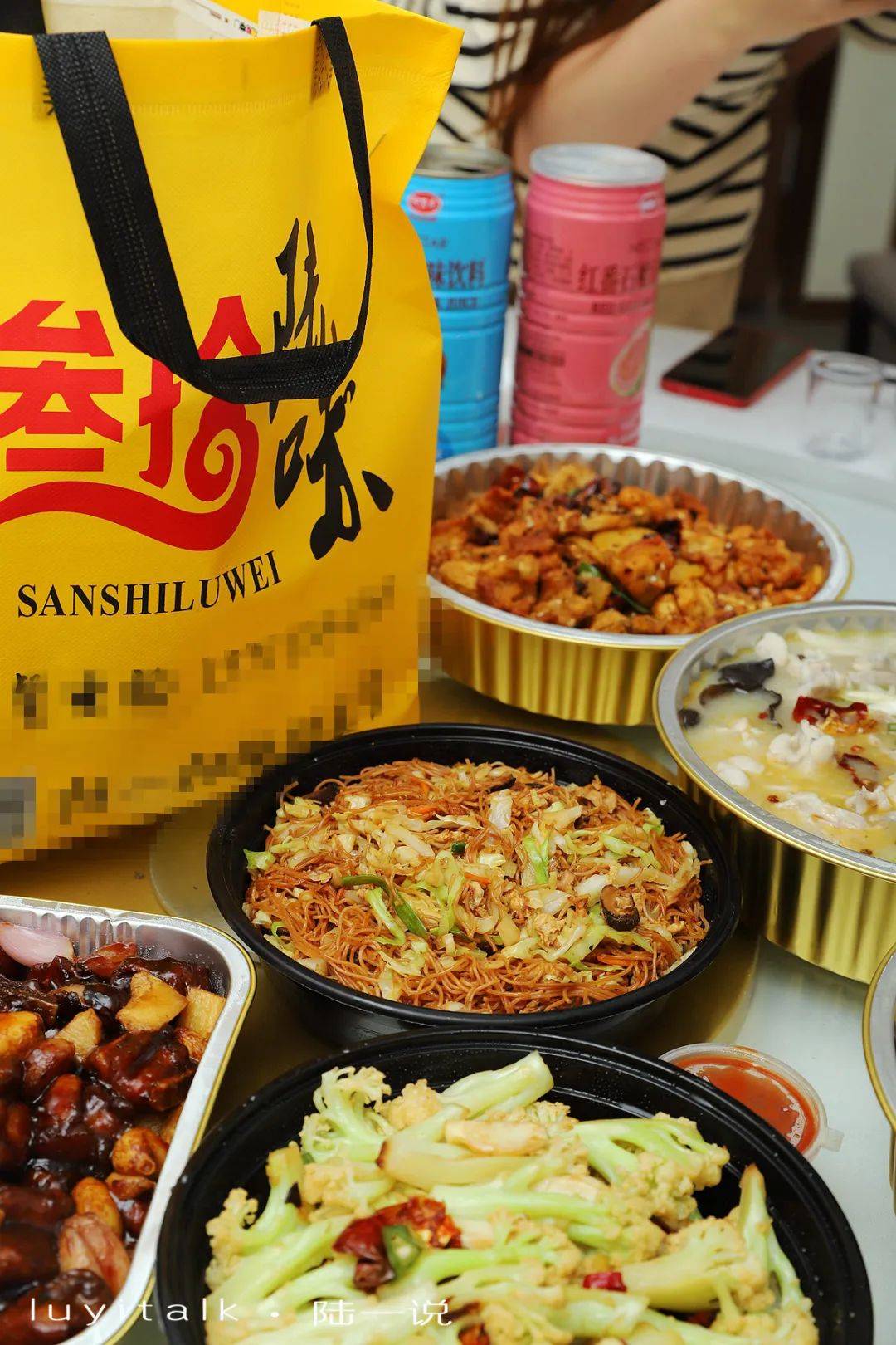 叁拾陆味 | 厦门神仙外卖,靠两样菜爆火.