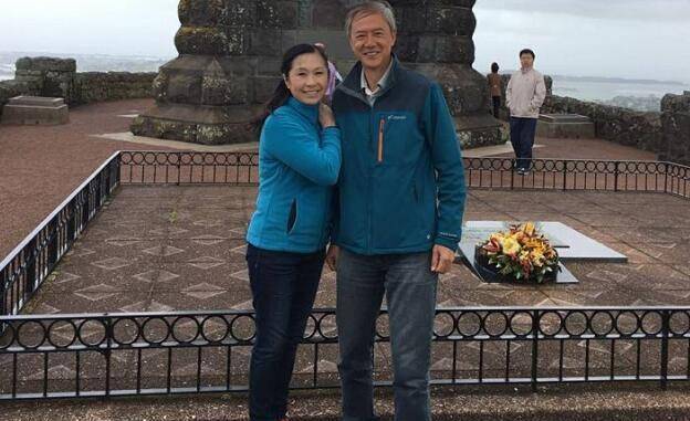 吴香伦_荣峻_低调