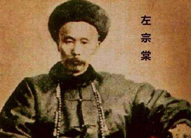 胡雪岩得知后悲痛不已,只能带着粮食离开,等左宗棠来此之后,才将这