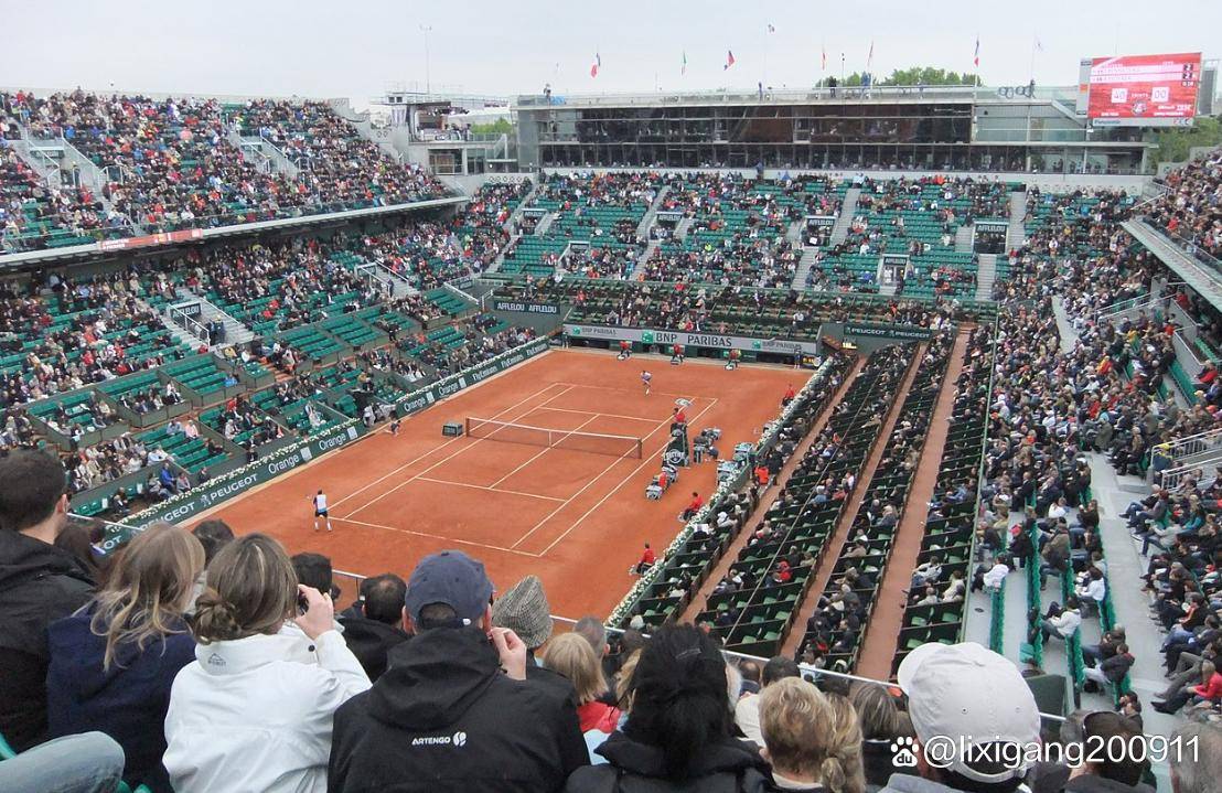 世界网球史上至今唯一的“年度金满贯”获得者：格拉芙_搜狐网