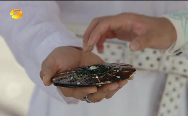 周一《择天记》继续热播,秋山君已经黑化,现在对长生的星图虎视眈眈