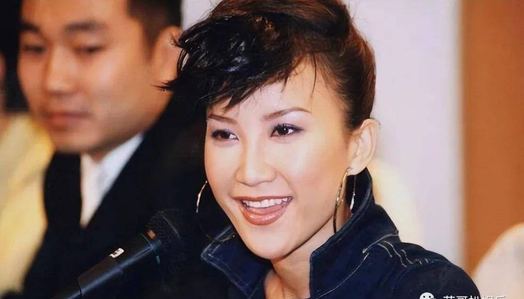 李玟自杀原因曝光,感情失利身体状况欠佳,童年缺爱造成