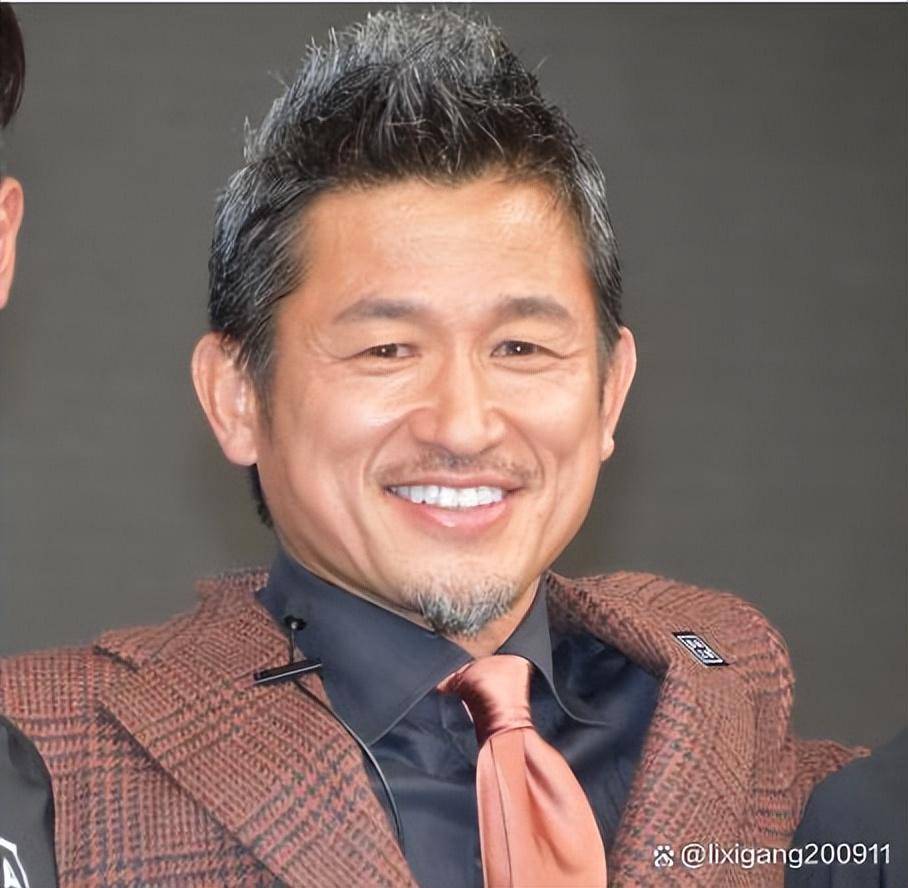 日本5位亚洲足球先生:一人两获殊荣,一人56岁还在俱乐部踢球_联赛