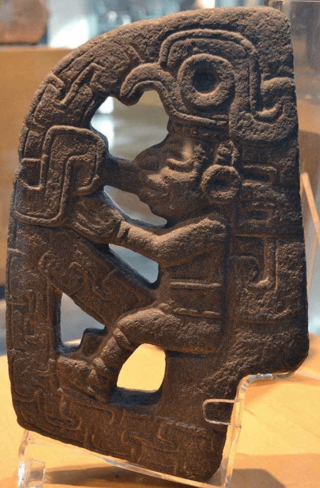 羽蛇神被称为库库尔坎(玛雅)或费德尔·塞尔彻特尔(阿兹特克)或库库玛