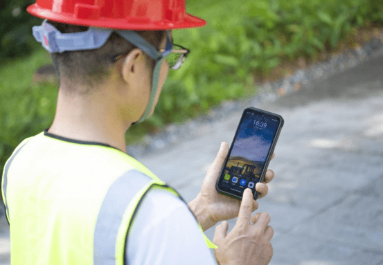 防爆手机测评|126分贝声响，随时可视化调度，AORO遨游A25很惊艳