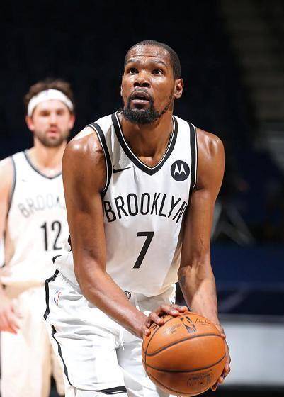 杜兰特主动请缨战背靠背!纳什拒绝正面回应!