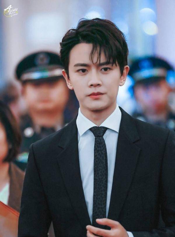 演员任嘉伦:从配角到名角,越努力越幸运_山东省_运动_网友