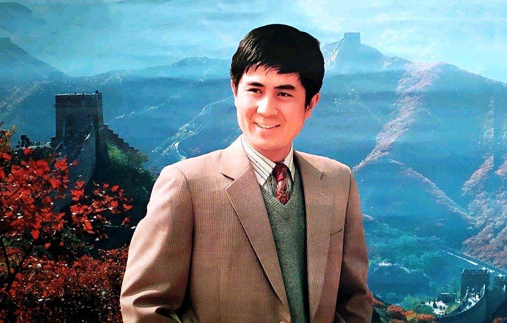 《子夜》《青春万岁》《邮缘》《蓝色的花》《女局长的男朋友》等