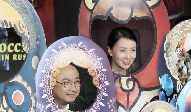 徐峥问王俊凯要演唱会门票,王俊凯问徐峥要电影男一号,很划算_陶虹