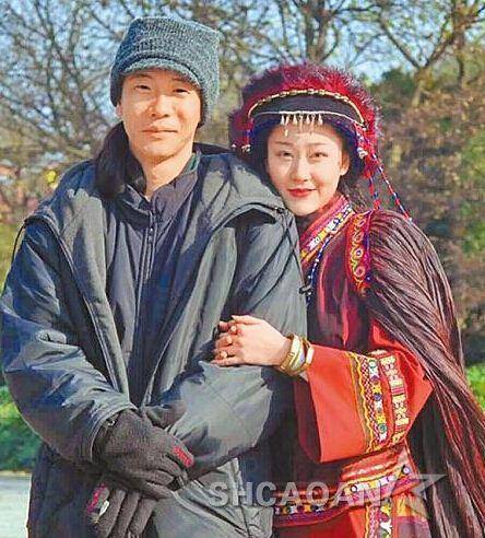 对于欢欢的愤怒,蒋勤勤,张孝正等人的表现却不尽相同.