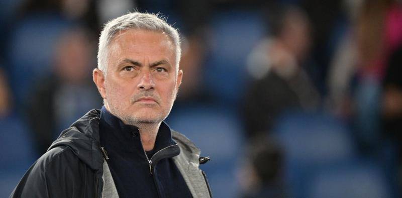 曼联欠穆里尼奥一个道歉,从一亿到无处可去,博格巴被谁"毁"了?