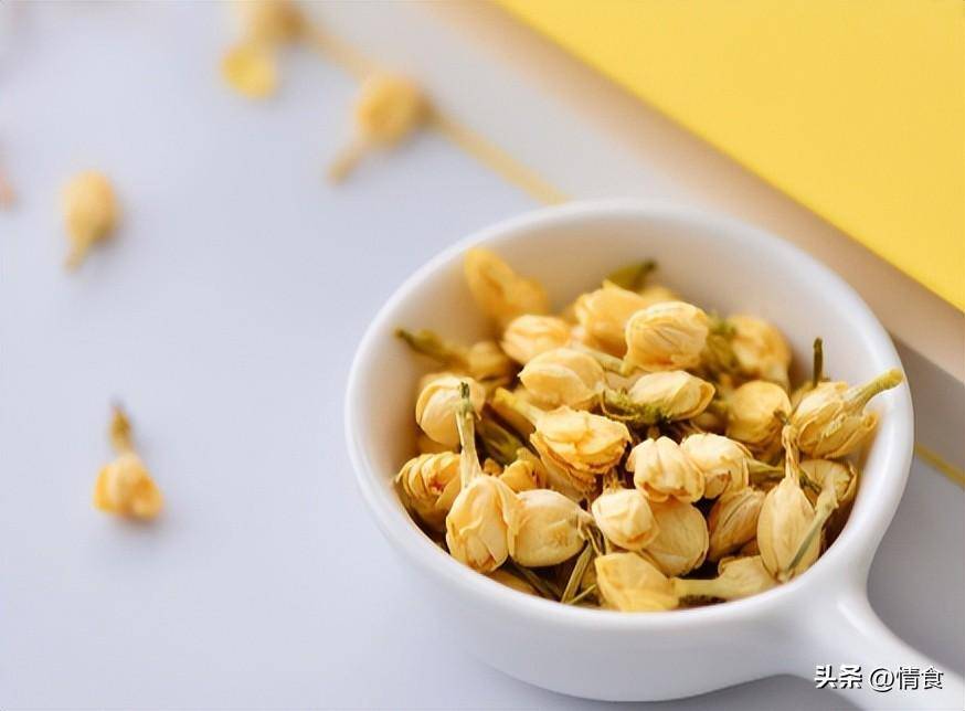 3.青驰菊菊花茶是花草茶中的一种,几乎每个人都喝过.