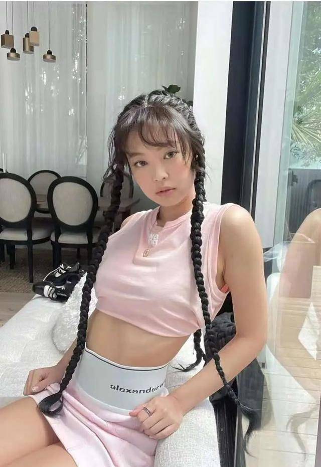 权志龙:"新婚快乐!孩子和妻子都很可爱."_潮流_jennie_女朋友