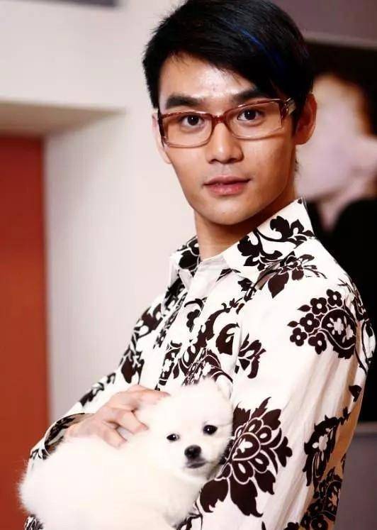 他是《丑女无敌》里的娘娘腔,却因《琅琊榜》大火,今已位列一线_王凯