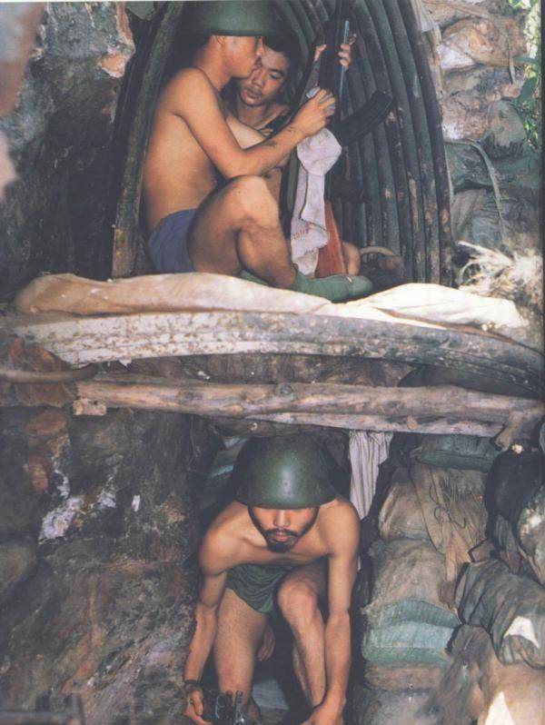 1978年越南军队拥有百万人马,为何普遍使用猫耳洞?_中国_战术_时候