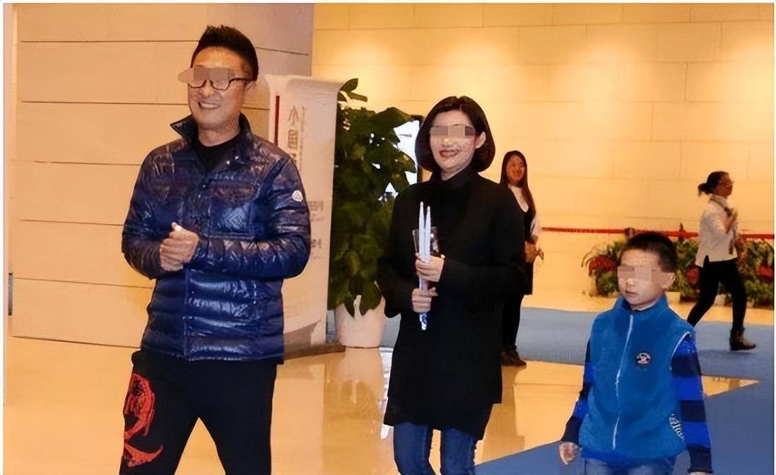本土著名演员林永健,挚爱的去世是一生的遗憾和遗憾……_工作_表演