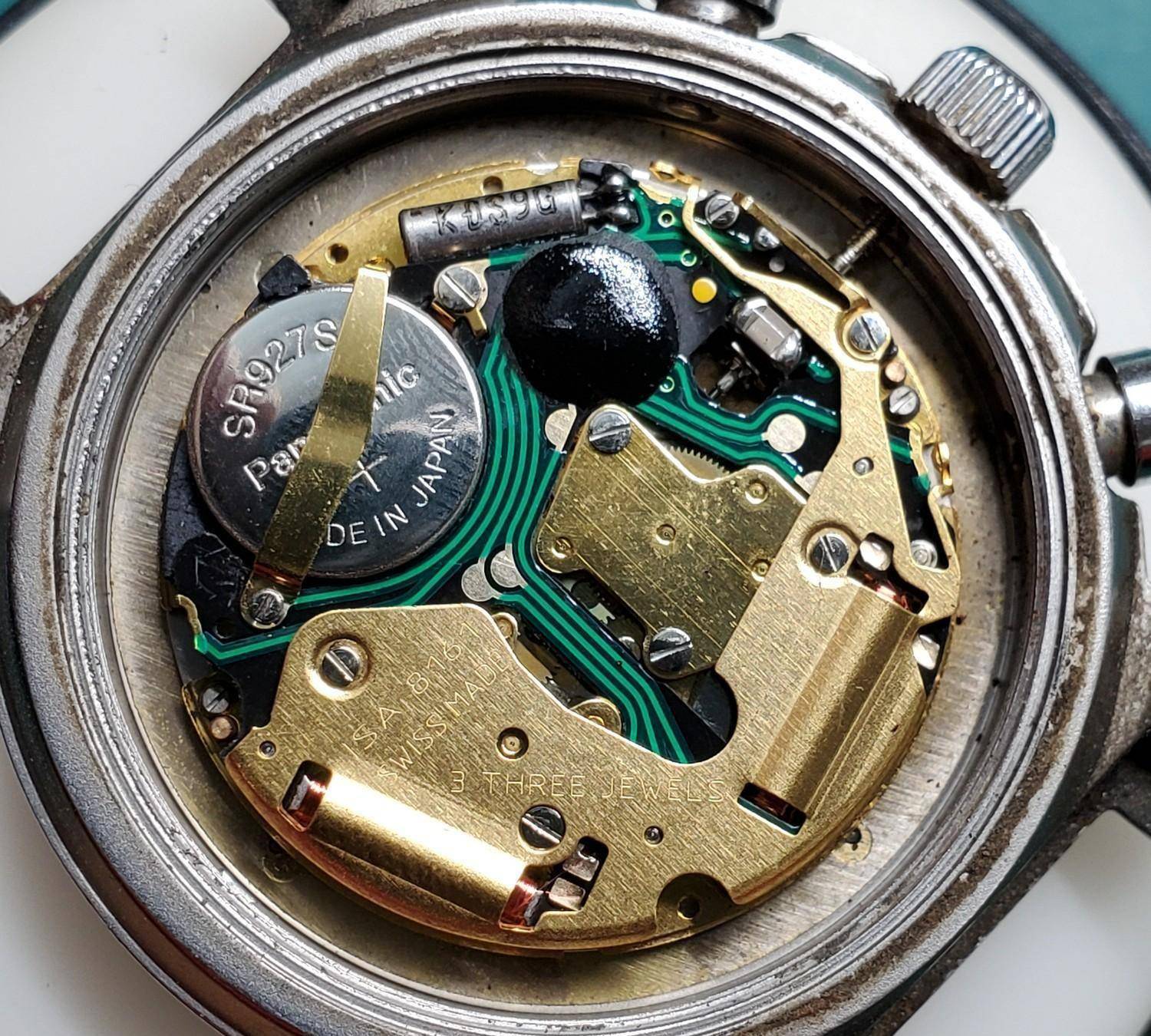 瑞士手表鉴赏罗马石英表保养_机芯_玻璃镜_按钮