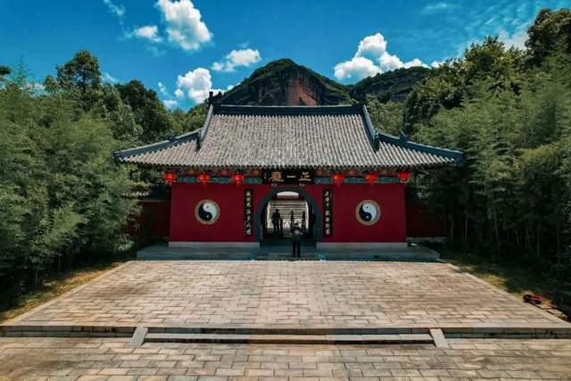 大上清宮天師府上清古鎮花語世界天門山聖井山《尋夢龍虎山》實景演出