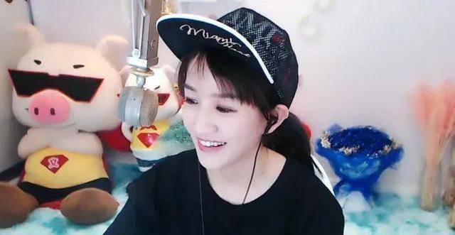 娱加主播"五姑娘"莫磊现身,还原事情经过,文儿连得4次b类违规_直播